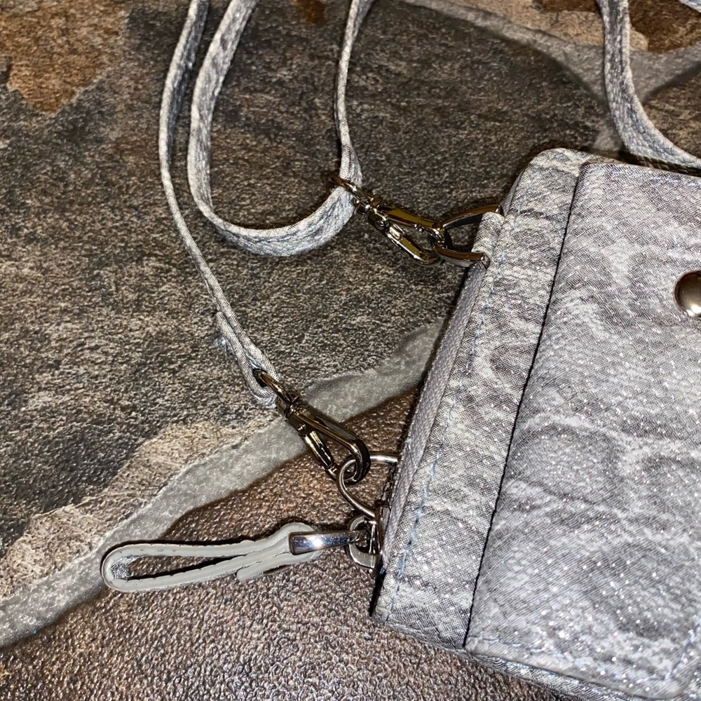 NEW Crossbody Bag - Picture 5 of 9